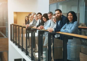 How to convince reluctant employees to return to the office
