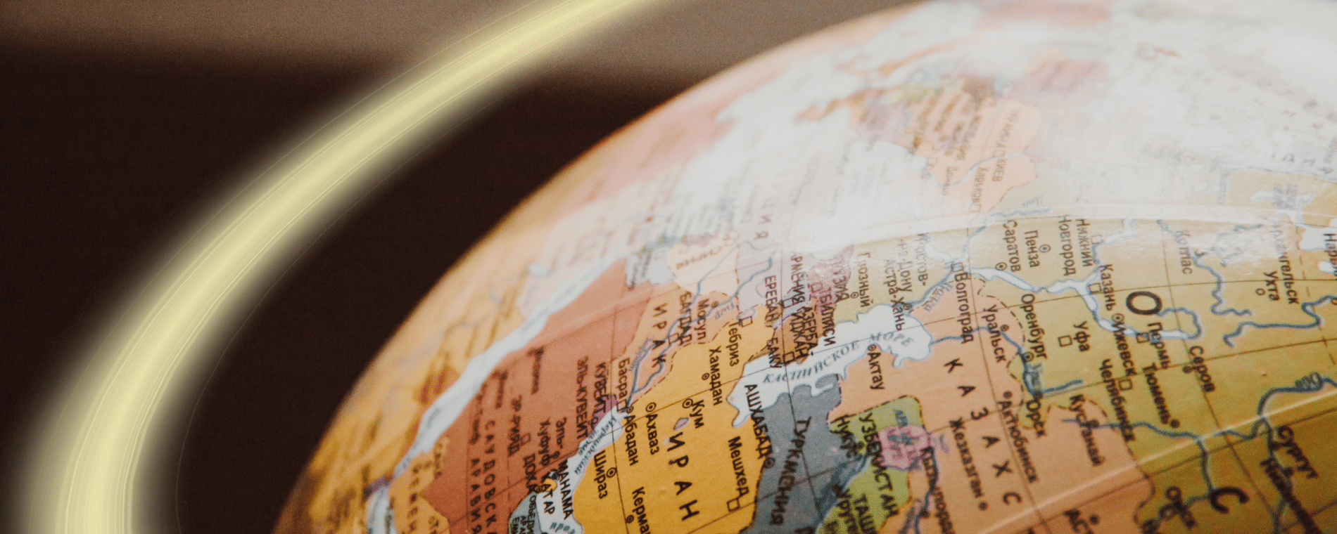 BLOG The Language Advantage How Being Bilingual Can Transform Your Career# (2)